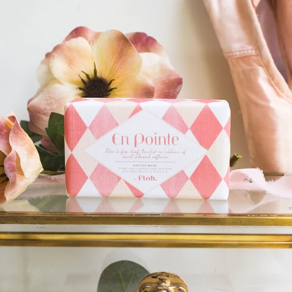 En Point Soap - Rose & Fig Leaf