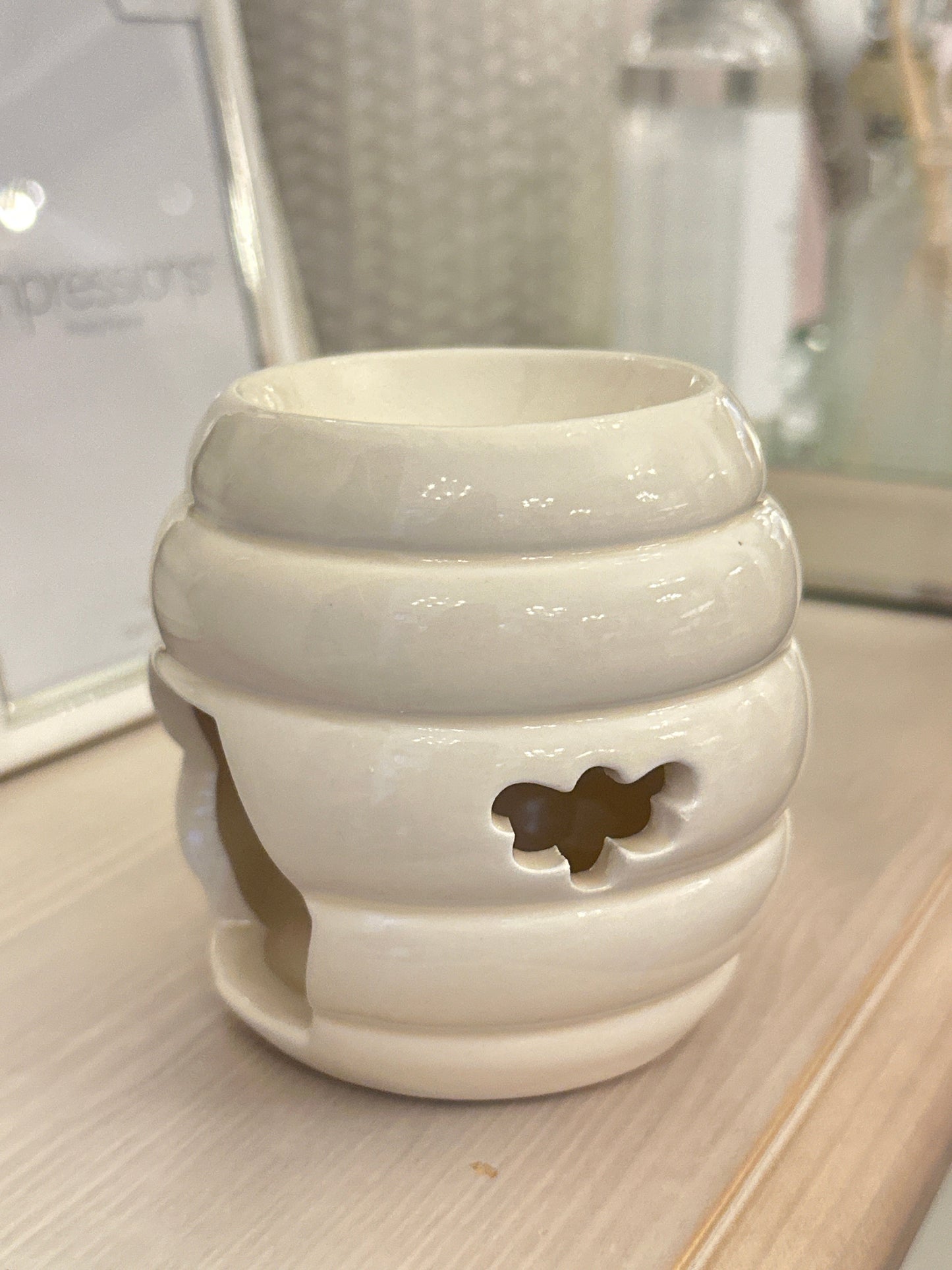 Bee Hive Wax Melt Burner Josefina Online
