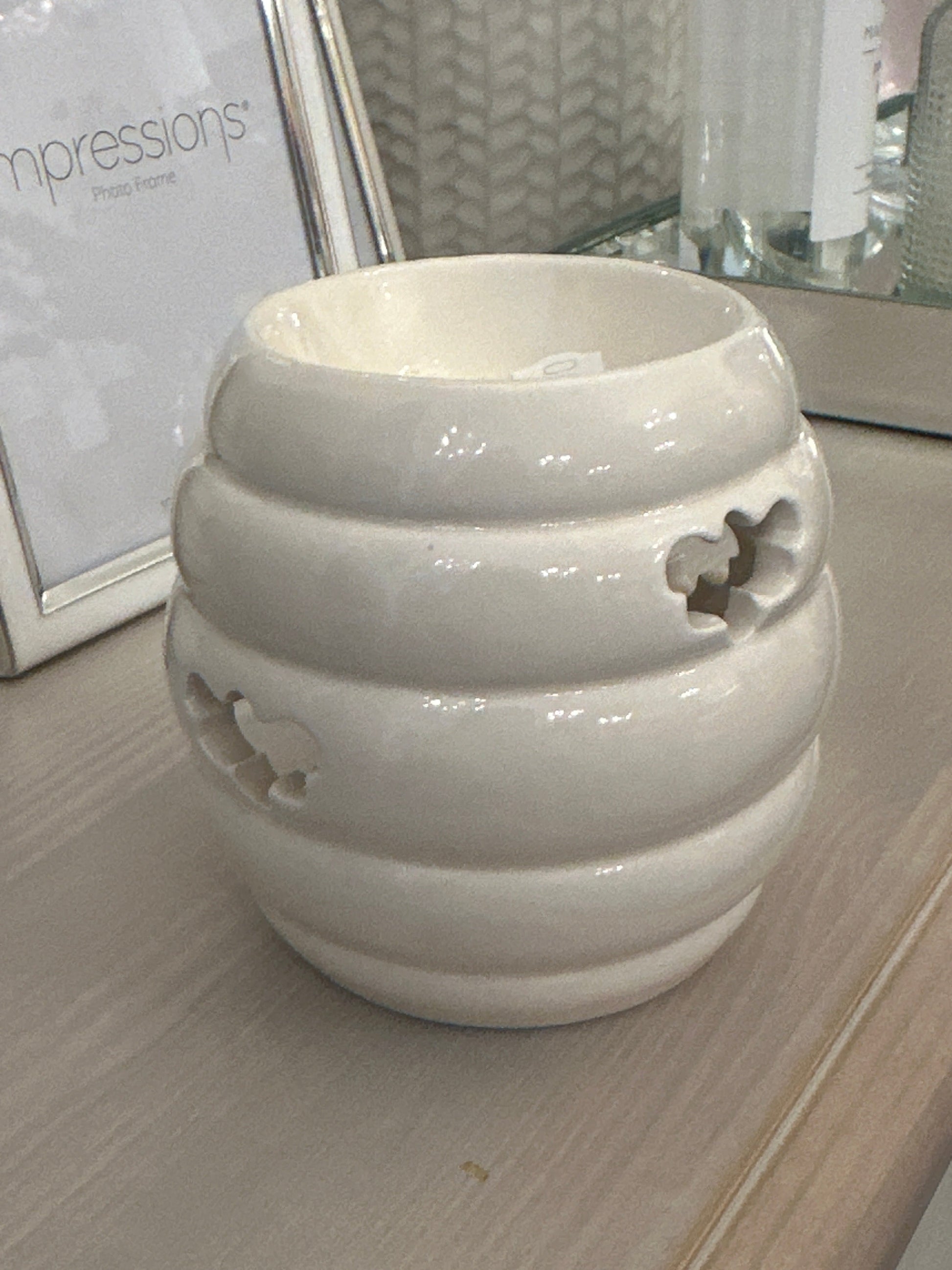 Bee Hive Wax Melt Burner Josefina Online