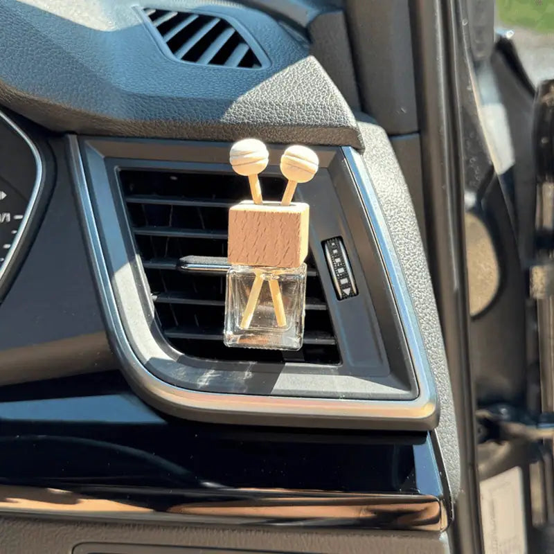 Rosy Roo Car Diffuser - Sandalwood & Amber Josefina Online