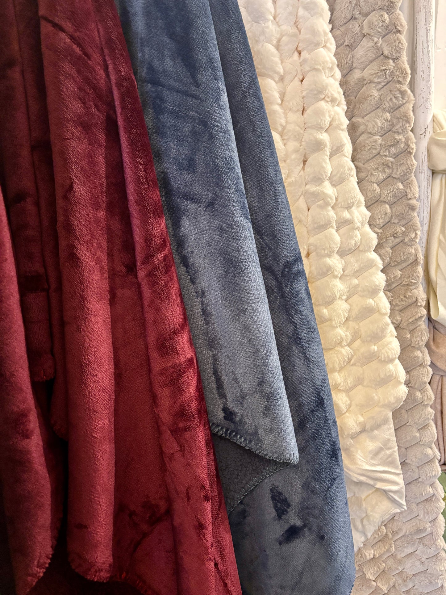 Super Cosy Throw - Navy