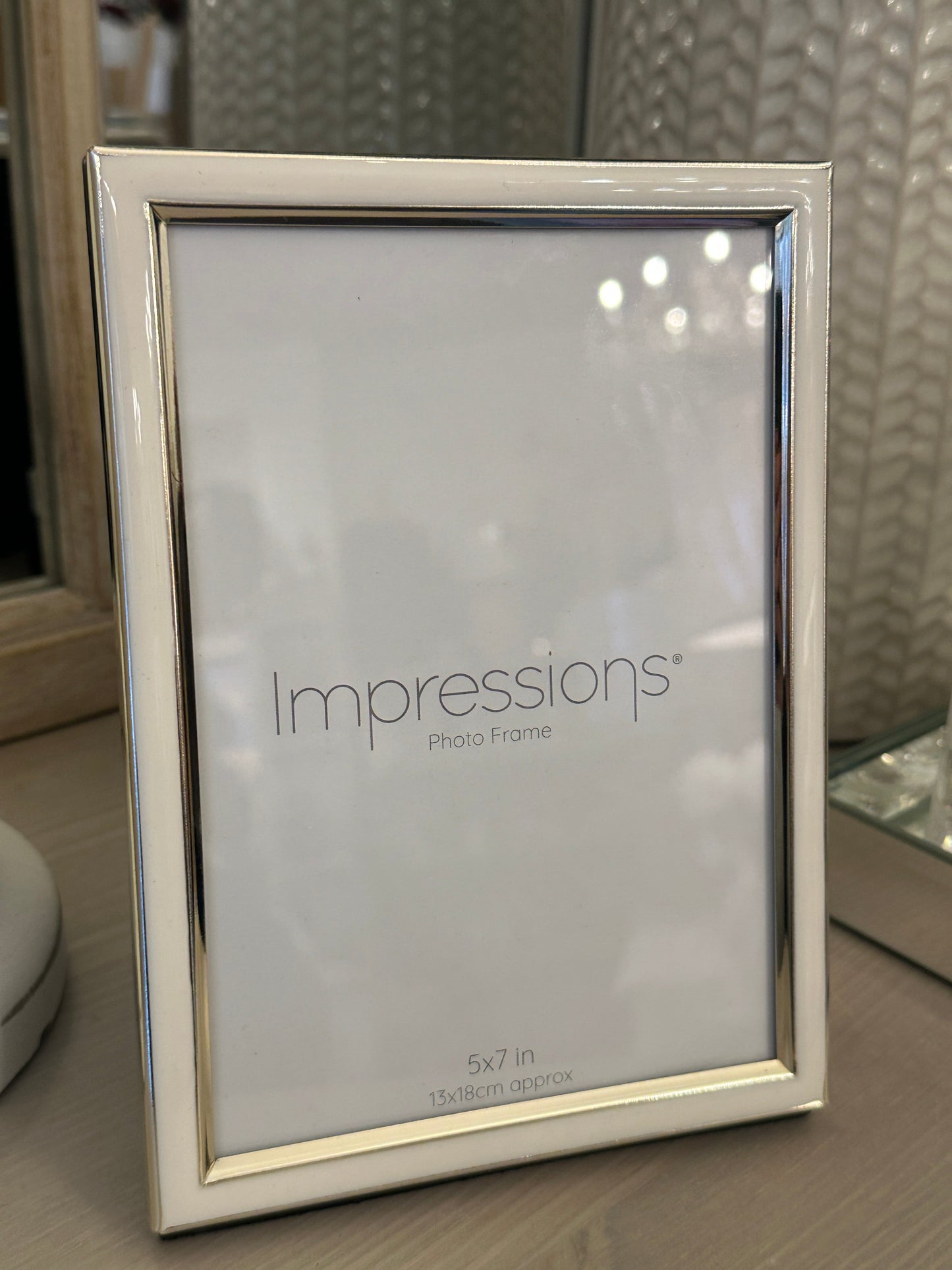 Silver Plated Frame with White Epoxy 5x7 Josefina Online