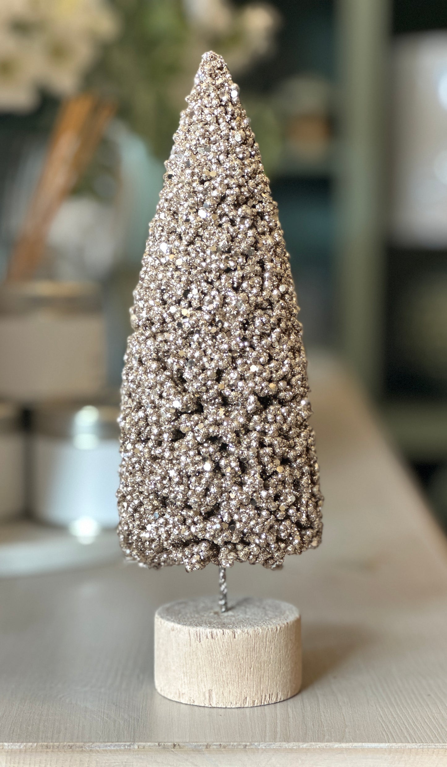 Champagne Gold Wire Tree