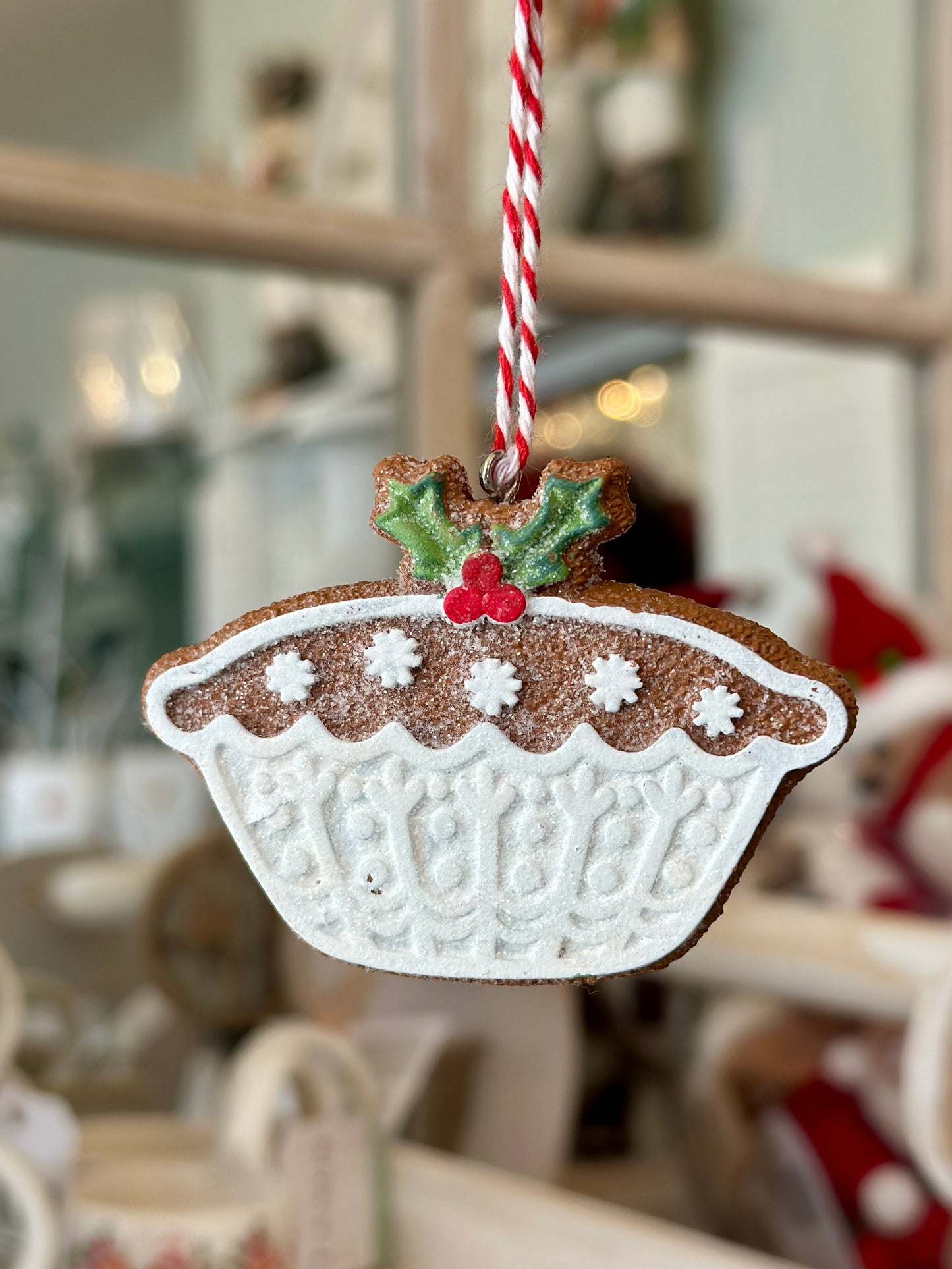 Resin Gingerbread Mincepie & Holly Tree Decoration christmas