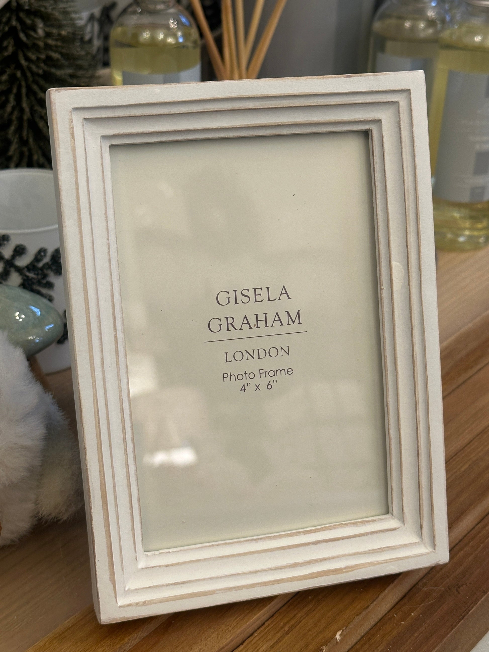 White Groove Picture Frame 4x6 Josefina Online